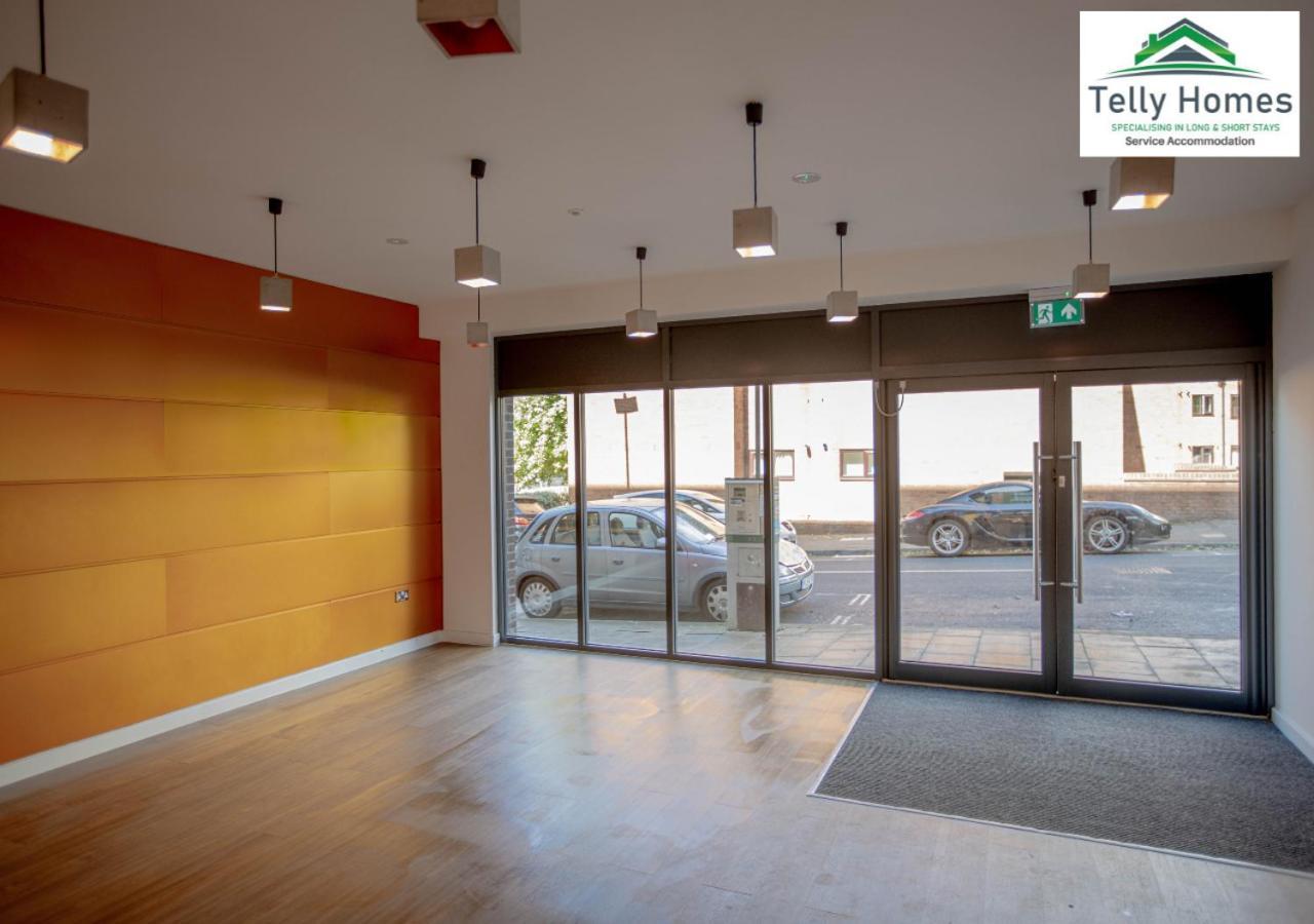 5 Percent Off Weekly And 20 Percent Off Monthly Bookings - Marigold Unit At Telly Homes Limited Birmingham City Centre -2 Bedroom Apartment, Free Wifi المظهر الخارجي الصورة