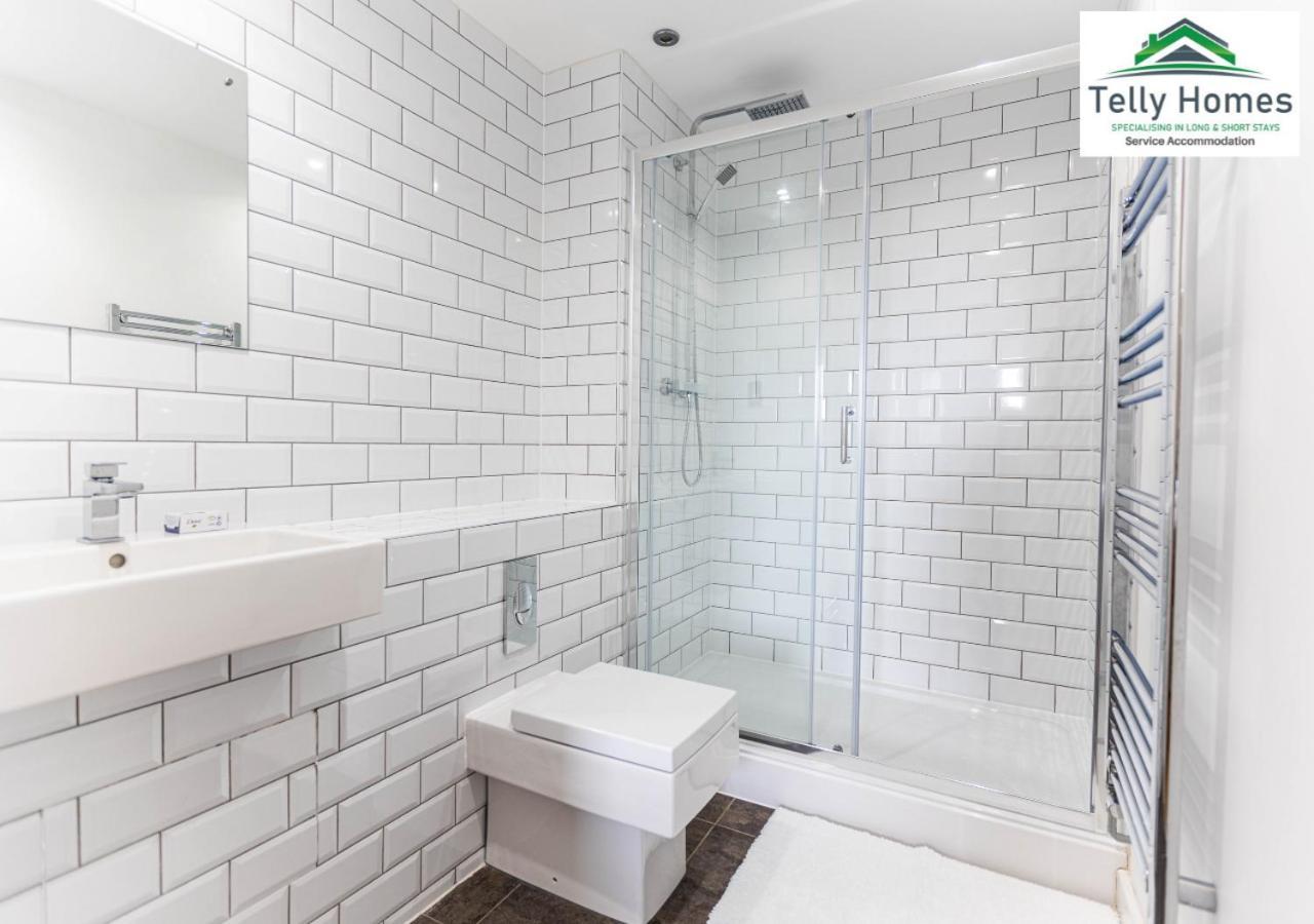5 Percent Off Weekly And 20 Percent Off Monthly Bookings - Marigold Unit At Telly Homes Limited Birmingham City Centre -2 Bedroom Apartment, Free Wifi المظهر الخارجي الصورة