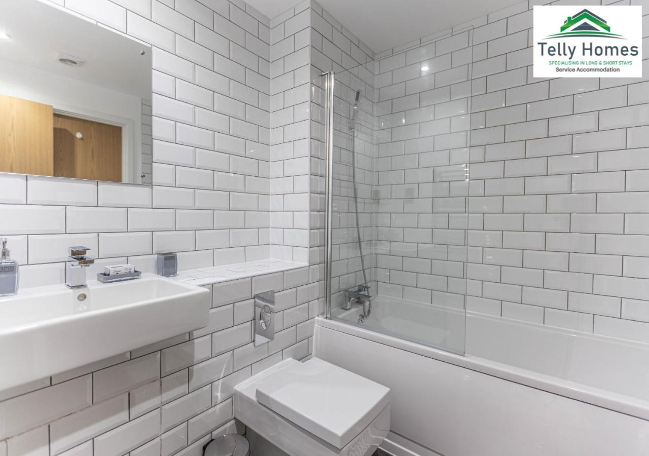 5 Percent Off Weekly And 20 Percent Off Monthly Bookings - Marigold Unit At Telly Homes Limited Birmingham City Centre -2 Bedroom Apartment, Free Wifi المظهر الخارجي الصورة